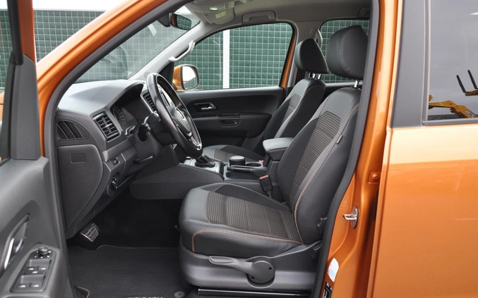 Volkswagen Amarok cena 145900 przebieg: 125369, rok produkcji 2019 z Nowa Dęba małe 781